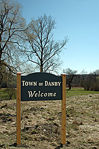 Northern entry to Danby Hamlet